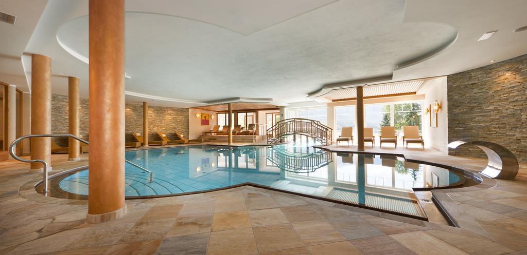 Hotel Waldhof Perca Exterior photo